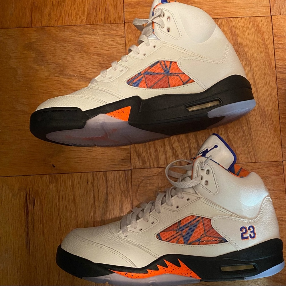 Jordan 5 Retro International Flight